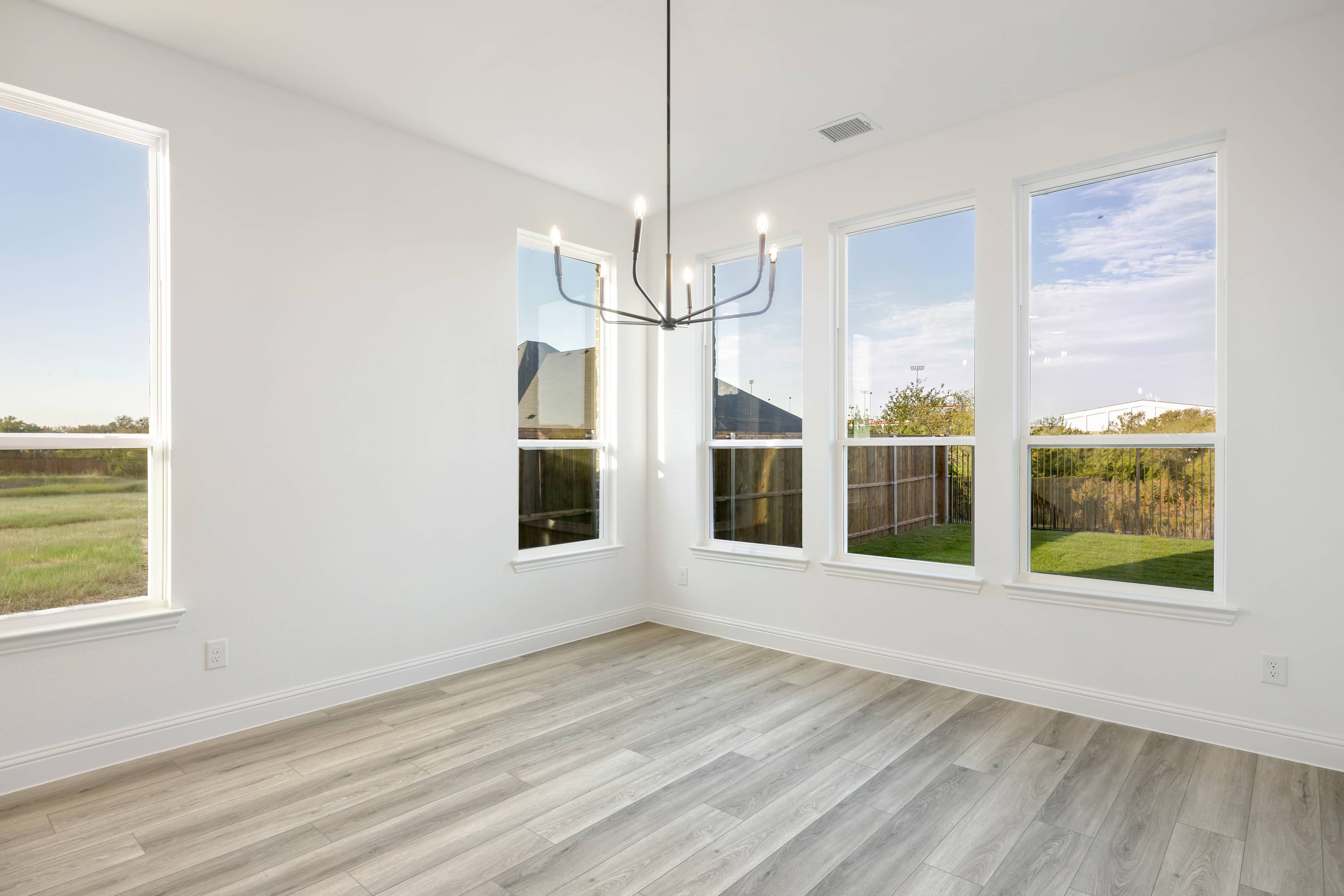 2904 Manchester Ct., Celina, TX 75009 photo 2